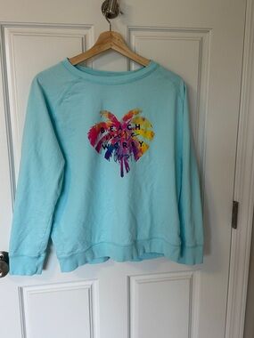 Women’s Caribbean Joe Light Blue Sweatshirt with Multicolor Palm Heart